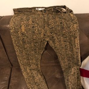 Faux snakeskin skinny jeans